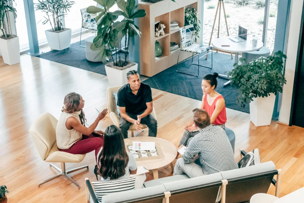 MARIANO'S SERVICES team working on a local Peabody project