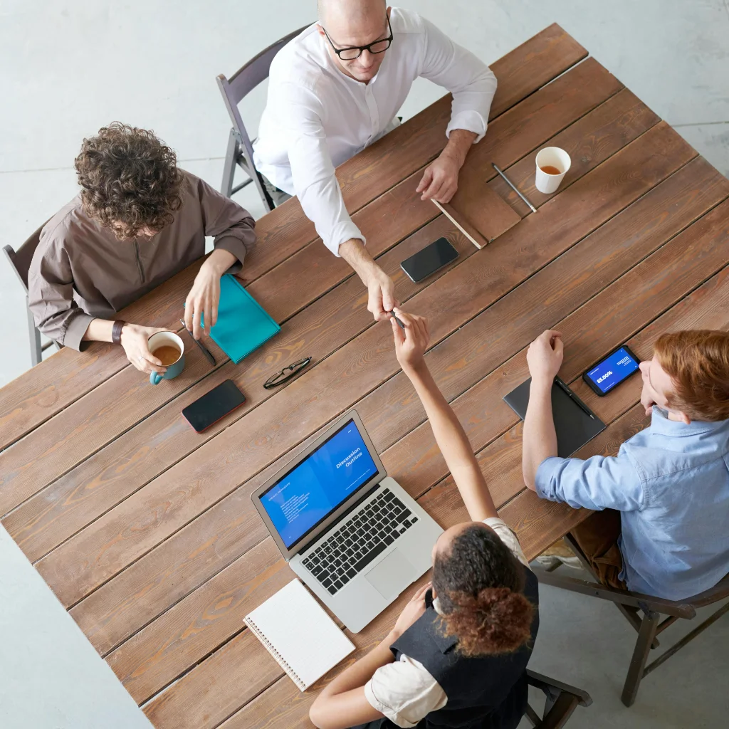 MARIANO'S SERVICES Professional Team